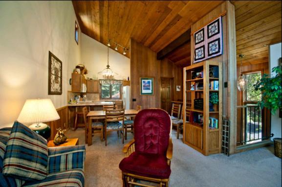 ماموث لاكيس Meadow Ridge Condos By Mammoth Slopes Lodging الغرفة الصورة