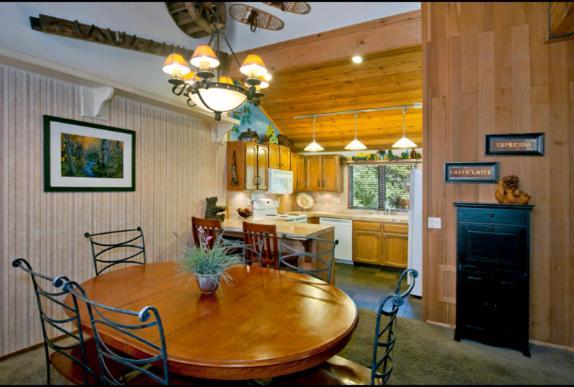 ماموث لاكيس Meadow Ridge Condos By Mammoth Slopes Lodging الغرفة الصورة