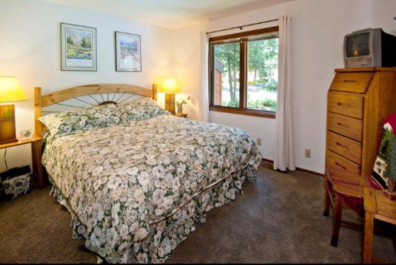ماموث لاكيس Meadow Ridge Condos By Mammoth Slopes Lodging الغرفة الصورة