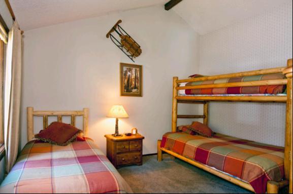 ماموث لاكيس Meadow Ridge Condos By Mammoth Slopes Lodging الغرفة الصورة