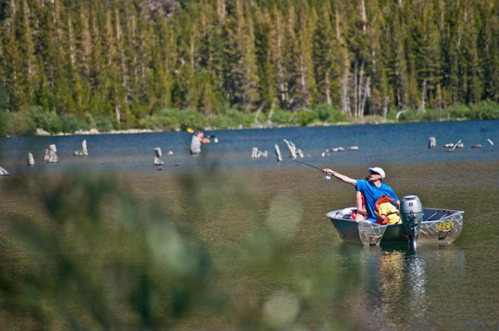 ماموث لاكيس Meadow Ridge Condos By Mammoth Slopes Lodging المظهر الخارجي الصورة